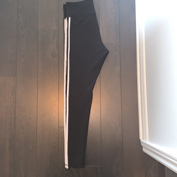 Adidas high waisted 3 stripes classic leggings - Picture 4 of 8